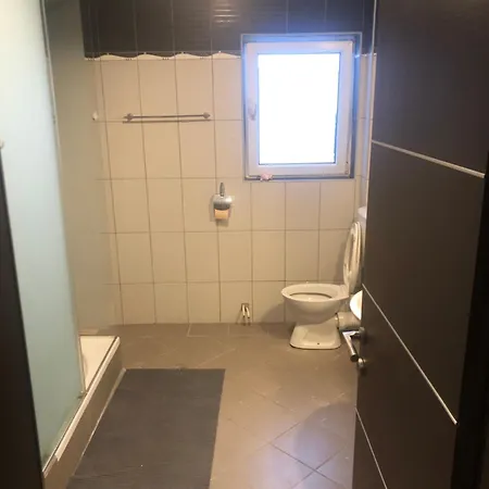 Cozy 150m2 , 2 Parking Places Apartment