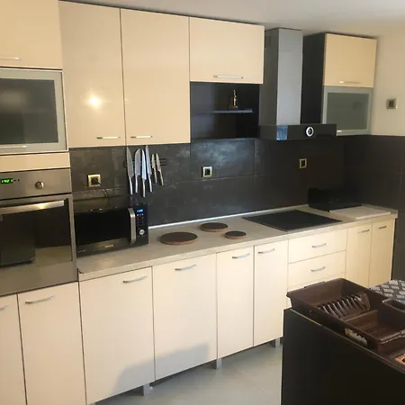 Cozy 150m2 , 2 Parking Places *